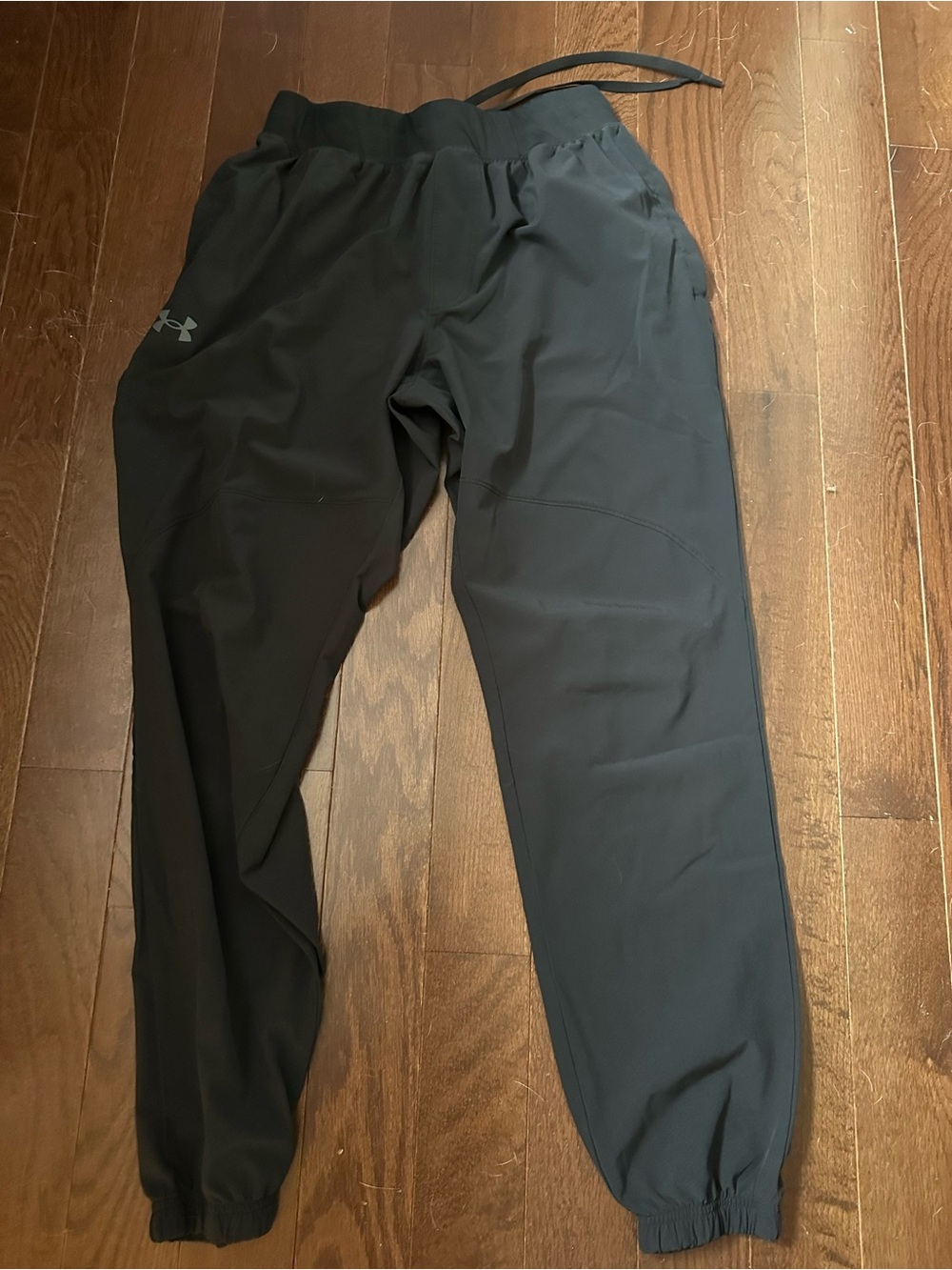 Under Armour Men's Black Slim Fit Jogger Sweatpants